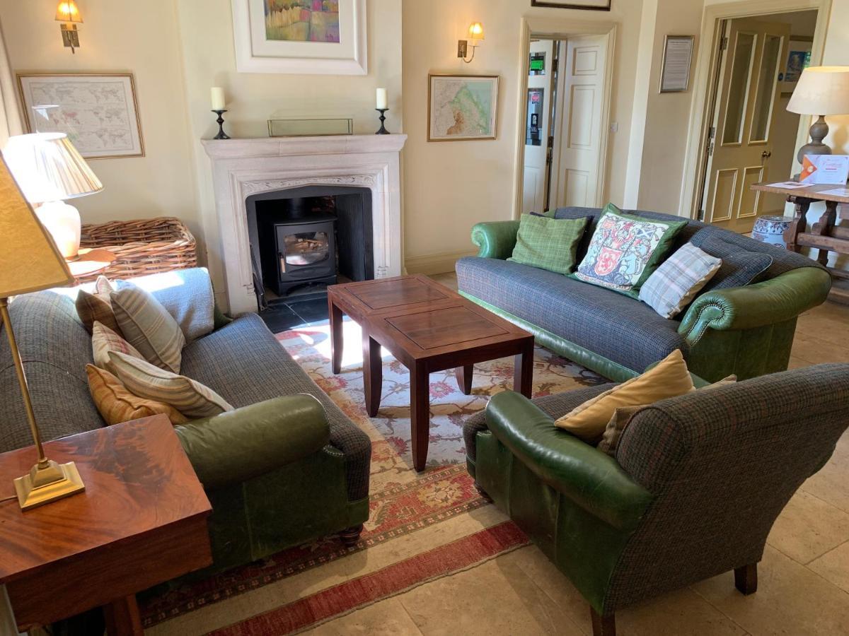 Collingwood Arms Hotel Cornhill on Tweed Ngoại thất bức ảnh