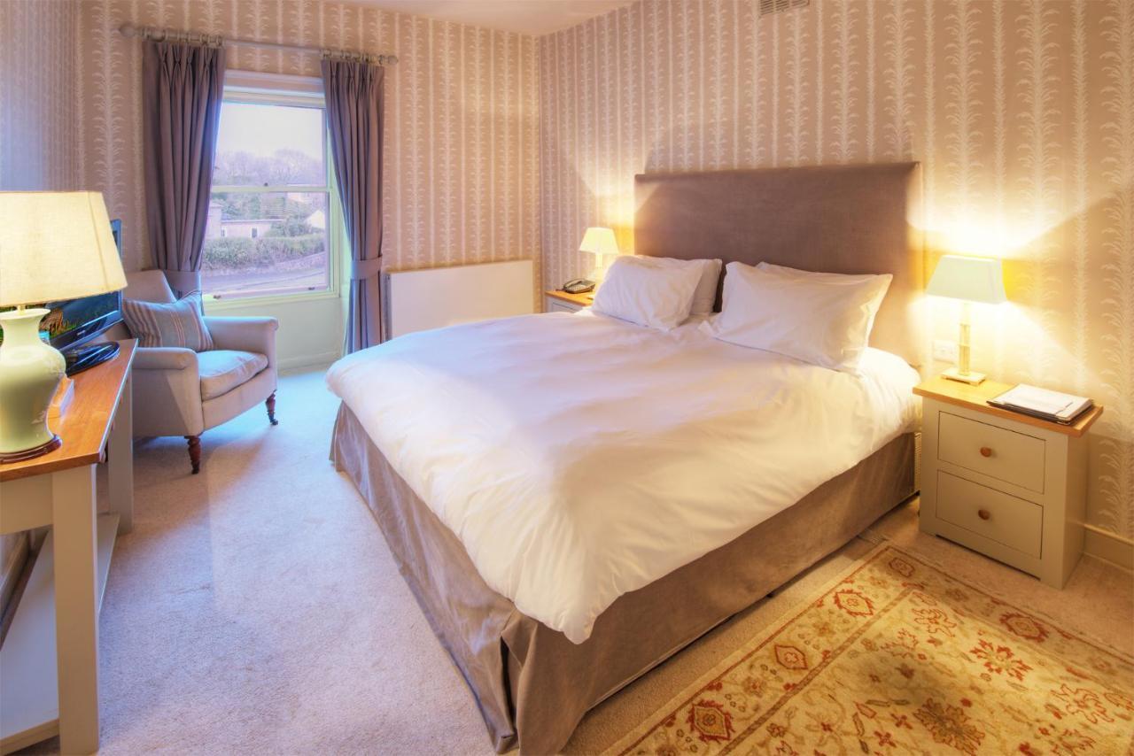 Collingwood Arms Hotel Cornhill on Tweed Phòng bức ảnh