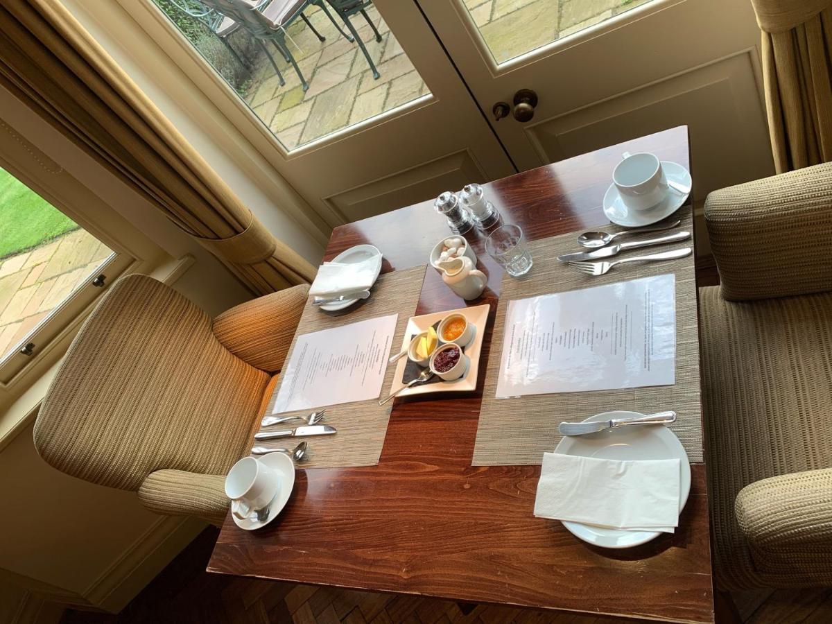 Collingwood Arms Hotel Cornhill on Tweed Ngoại thất bức ảnh