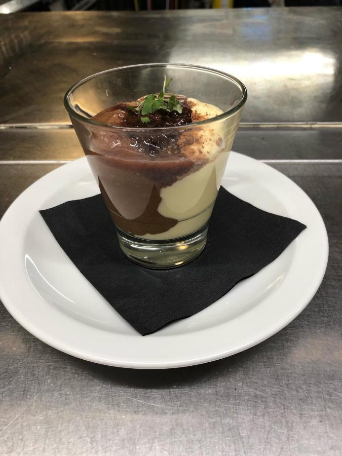 Collingwood Arms Hotel Cornhill on Tweed Ngoại thất bức ảnh